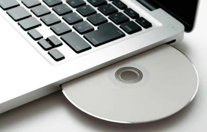 Laptop mit CD Laufwerk